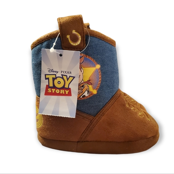 Boot Shaped Woody Slippers 